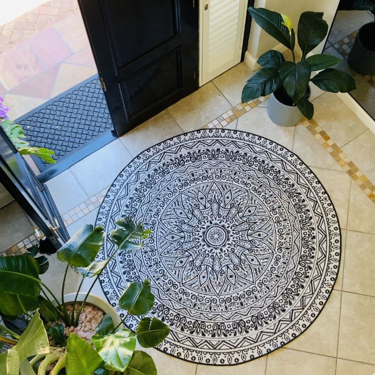 Picture of EMBELLISH NIGHT ROUND RUG