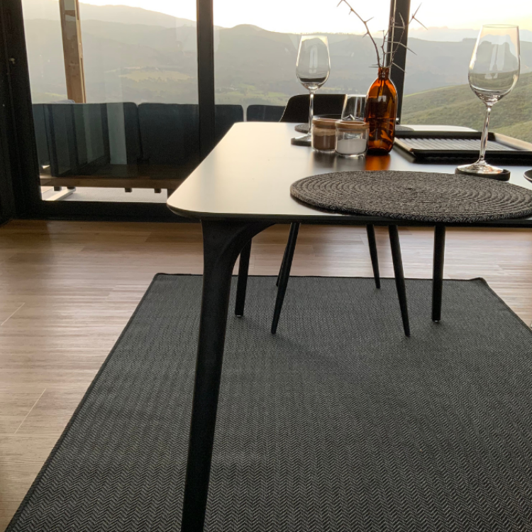 Picture of ARROW EBONY OUTDOOR RUG