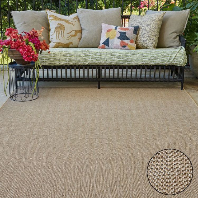 Picture of NATURAL LOOK WEAVE STRAW OUTDOOR RUG