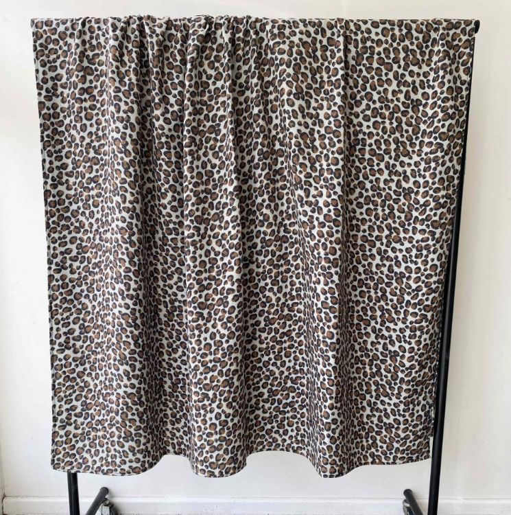 Picture of ANIMAL PRINT (TABLECLOTH)